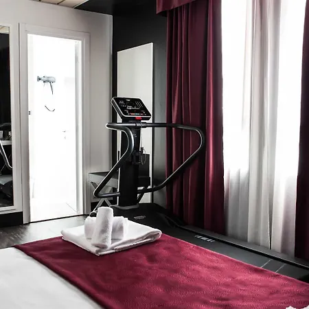 Ξενοδοχείο Western Quattrotorri 4*