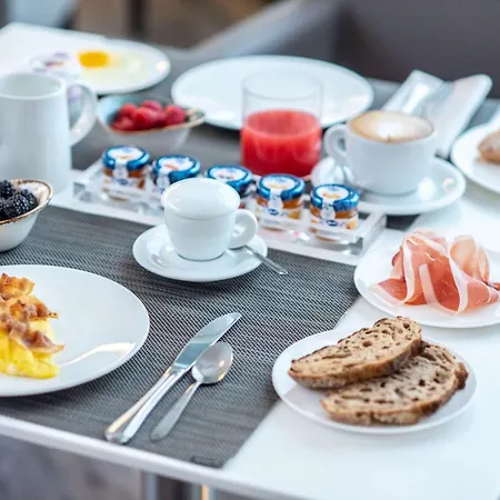 Hotel Western Quattrotorri 4*