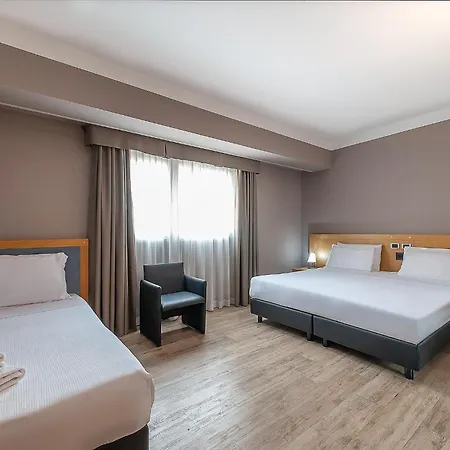 Szálloda Western Quattrotorri 4*