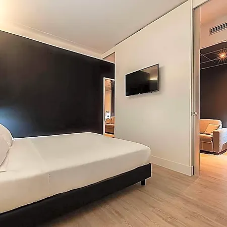 Hotell Western Quattrotorri